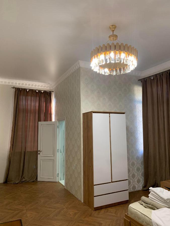 Mini Hotel Amra ピツンダ エクステリア 写真